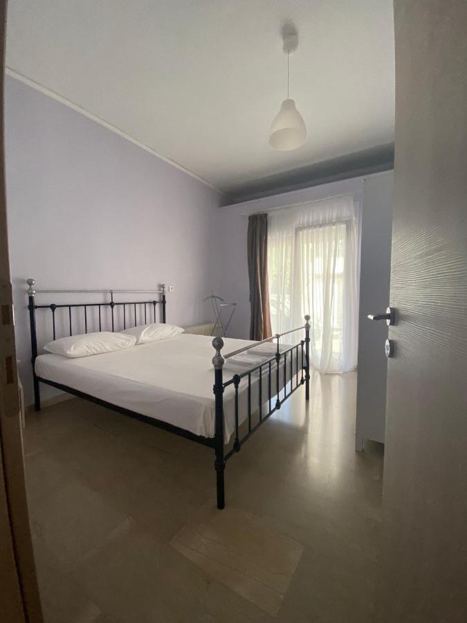 פרבזה Vasilikis Apartment מראה חיצוני תמונה